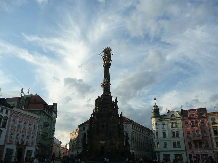 BAROKO (foto: Sloup Nejsvětější Trojice na Horním nám. Olomouc 1716-54)