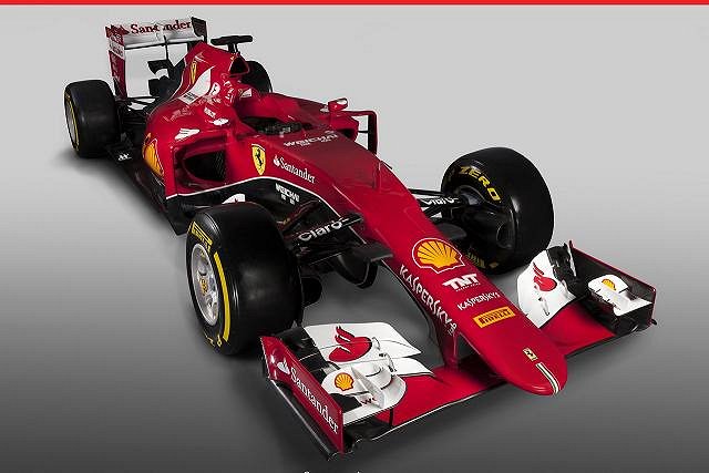 F1 2015 Představení nové formule (6)