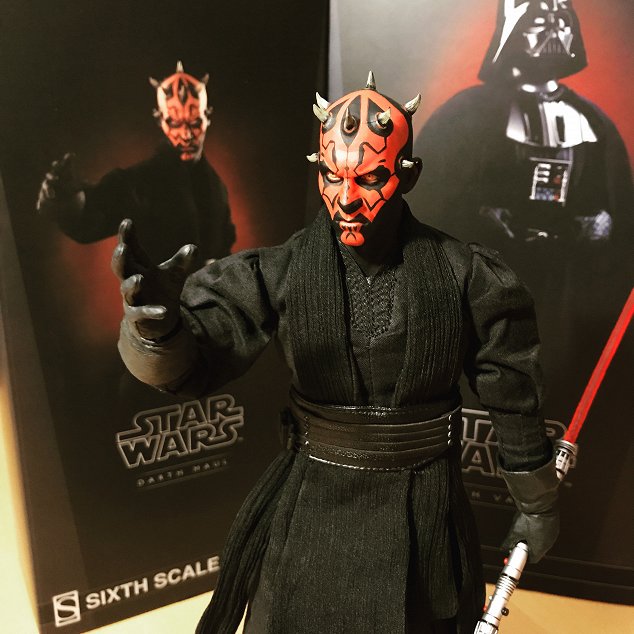 Darth Maul 1/6 scale action figure by Sideshow Collectibles
