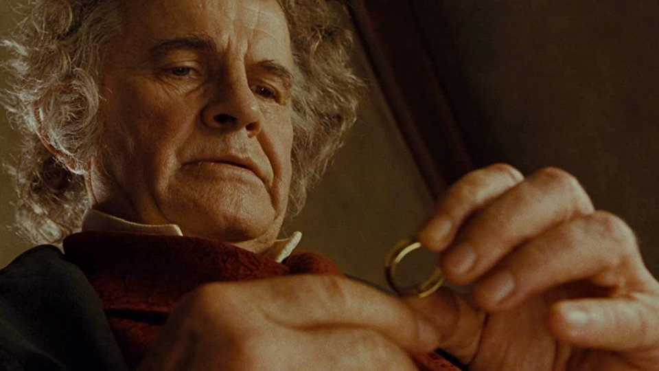 Zemřel představitel Bilbo Pytlíka z Pána prstenů